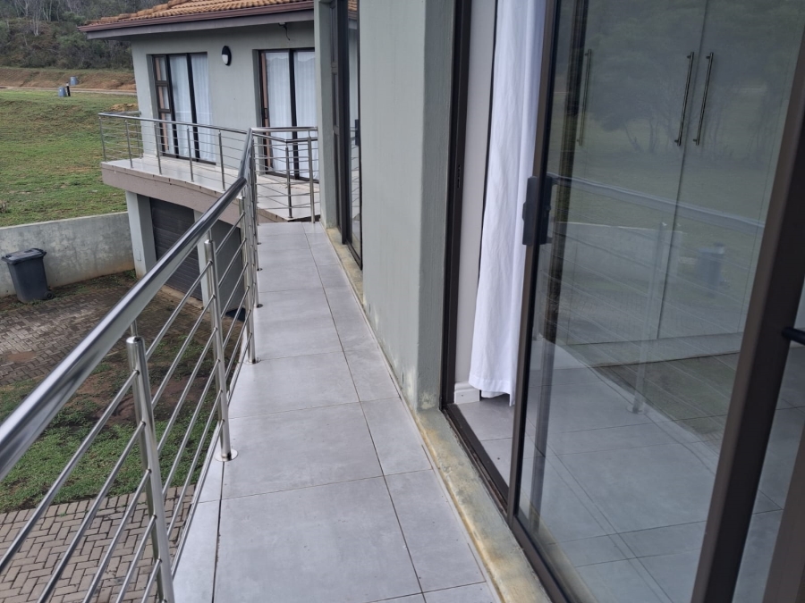 To Let 3 Bedroom Property for Rent in Winterstrand Eastern Cape